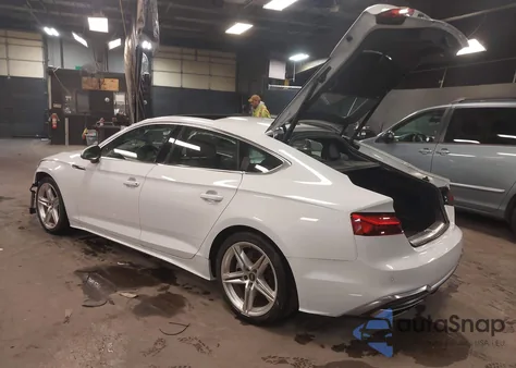 2021 Audi A5 Sportback Premium Plus 45 Tfsi Quattro S Tronic из США, поврежденный, VIN WAUFACF50MA045156